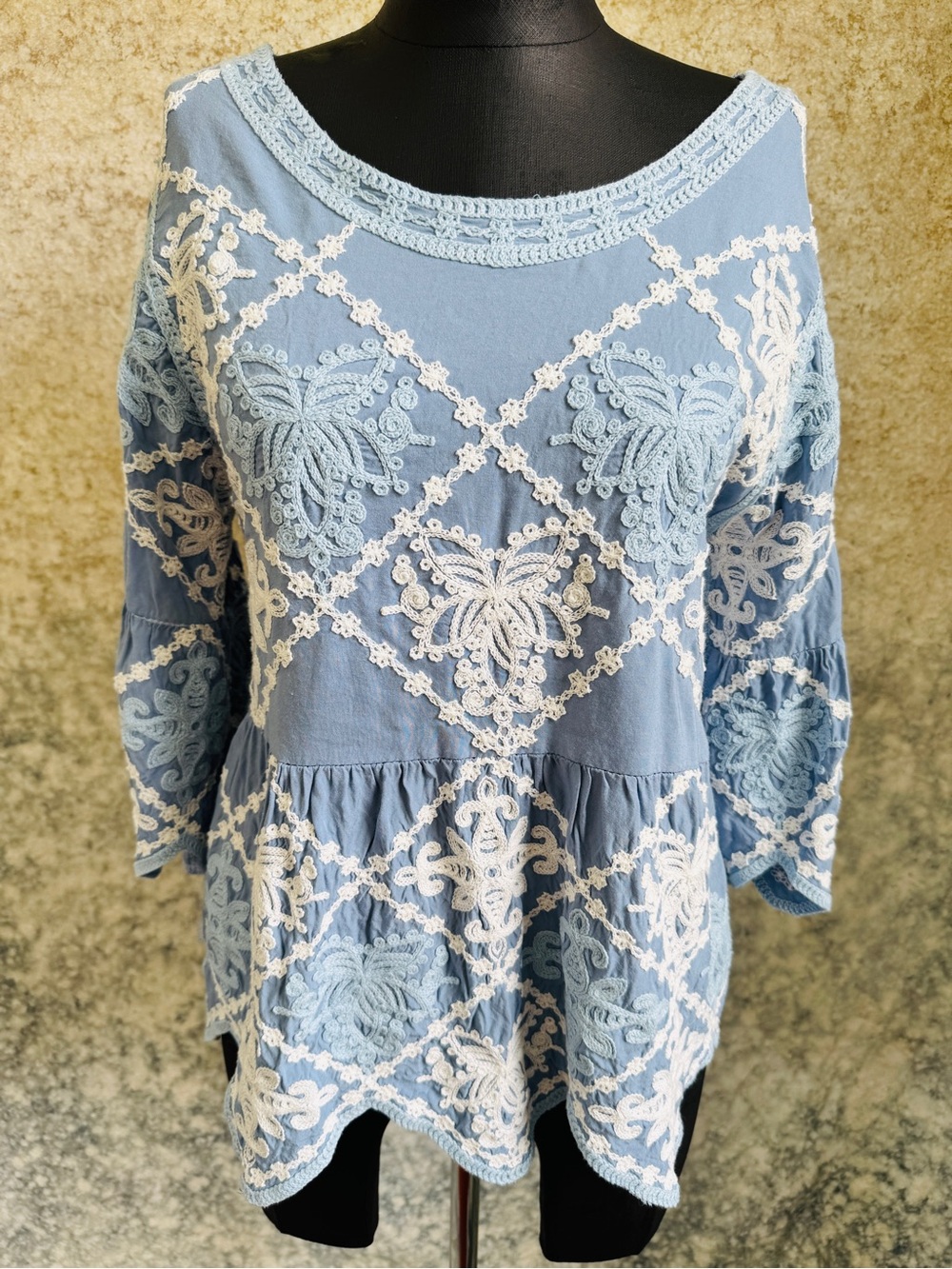 Kindred Embroidered Blue & White Top - XL